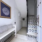 Plaza Boutique House Апартаменты *