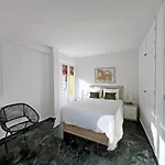 Apartman Plaza Boutique House *