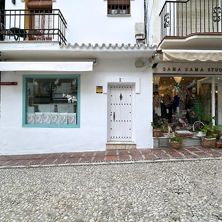 Plaza Boutique House