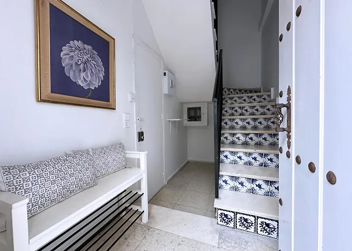 Plaza Boutique House Apartment *